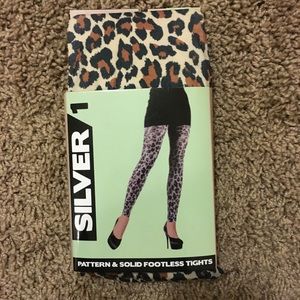 Footless leopard tights m/l